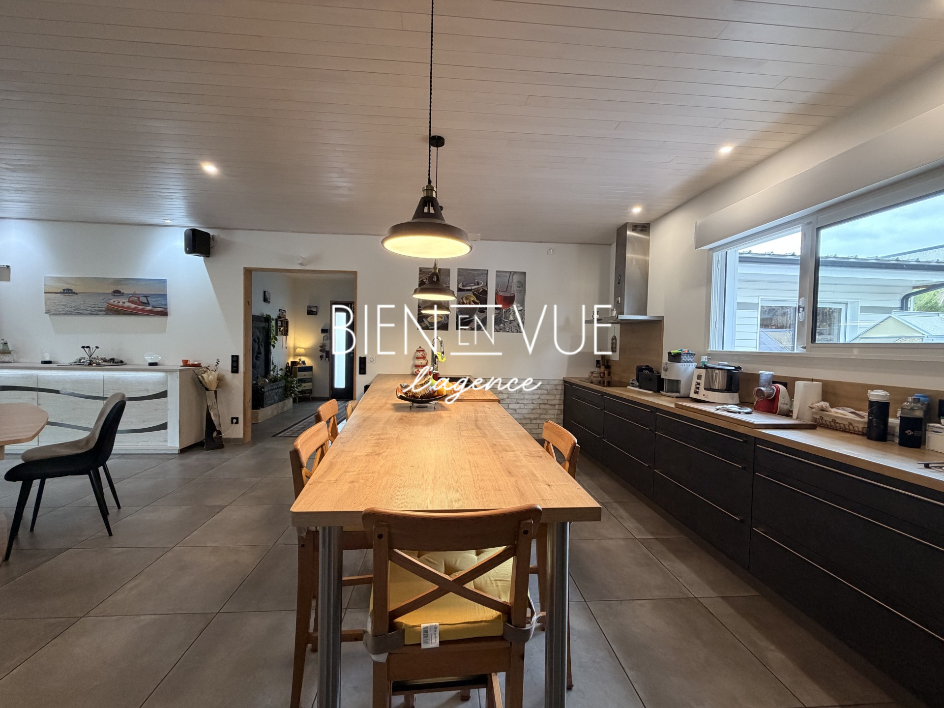 Maison à vendre à Ares, 167 m², 5 pièces – photo 2 sur 5