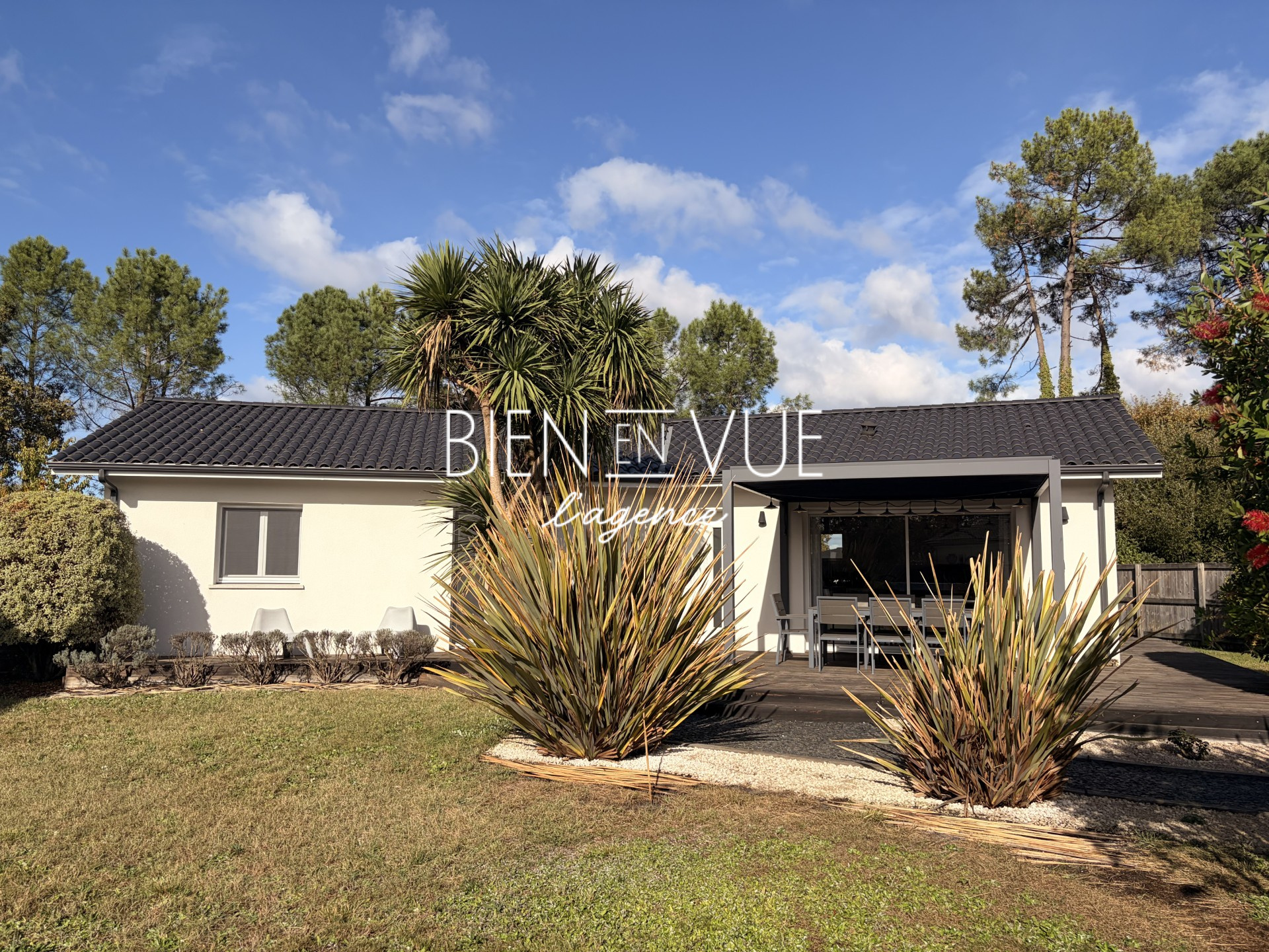 Maison à vendre à Ares, 100,27 m², 4 pièces – photo 1 sur 9