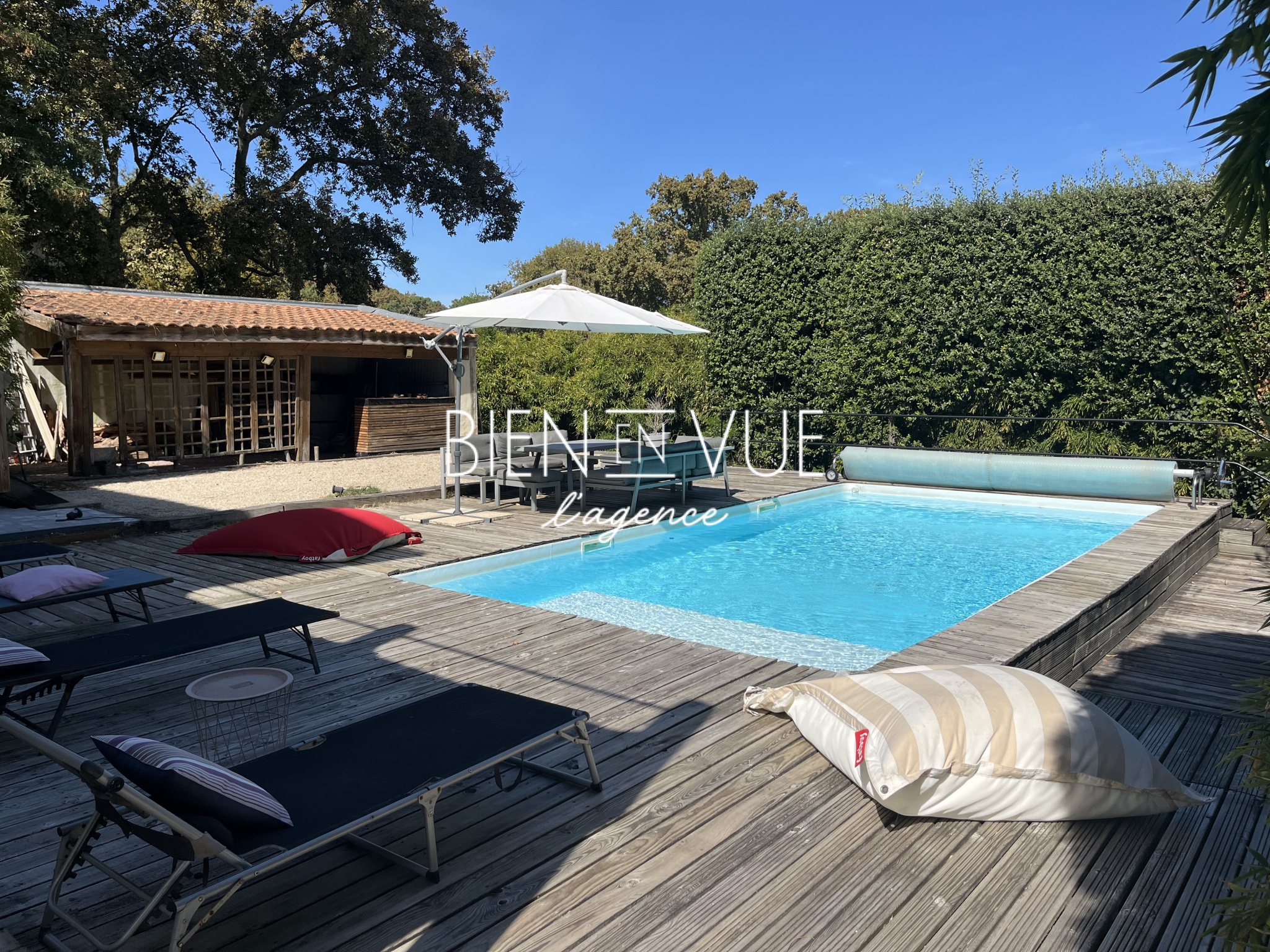 Maison à vendre à La teste de buch, 331 m², 8 pièces – photo 1 sur 7