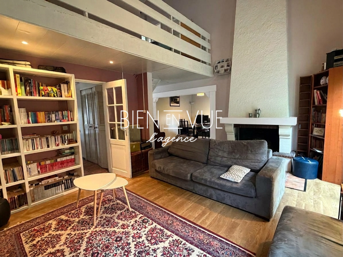 Maison à vendre à Gradignan, 145,4 m², 7 pièces – photo 2 sur 9